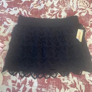 ⭐️NWT⭐️ American Rag Ruffle Skirt (#84)